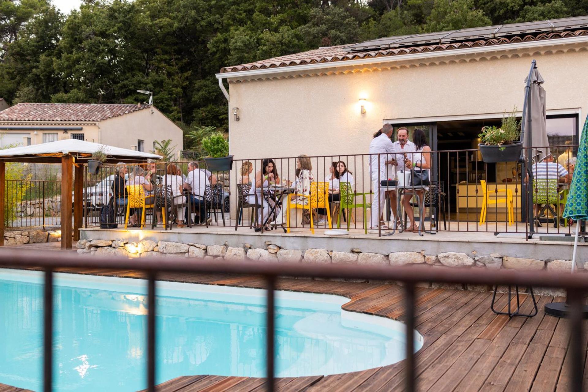 Auberge Les Galets Peyruis Exterior foto